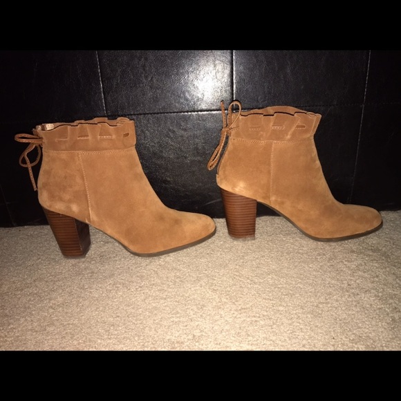 Booties - Picture 5 of 8